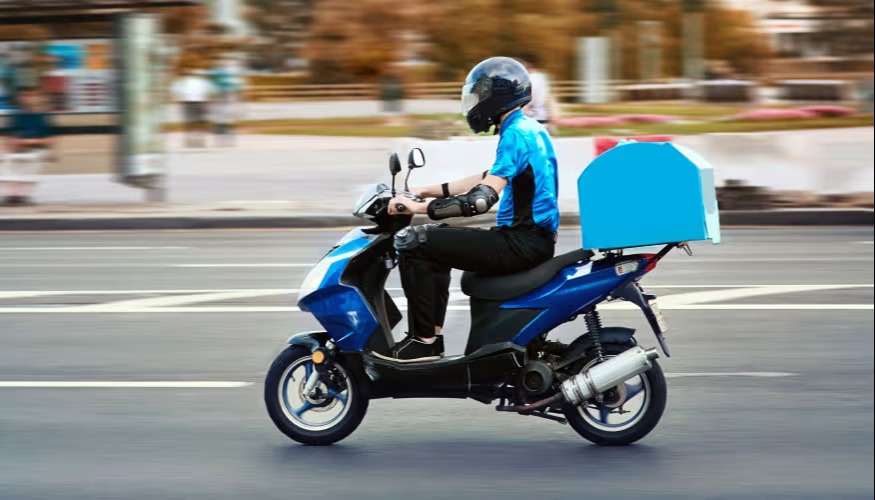 Türkiye’de milyonlarca moto-kuryeyi ilgilendiren SRC ve psikoteknik belgesi muafiyet süresi