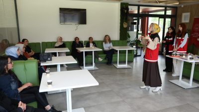 Kartepe Belediyesi ve Kartepe Sosyal Hizmet Merkezi iş birliğiyle, "Dijital