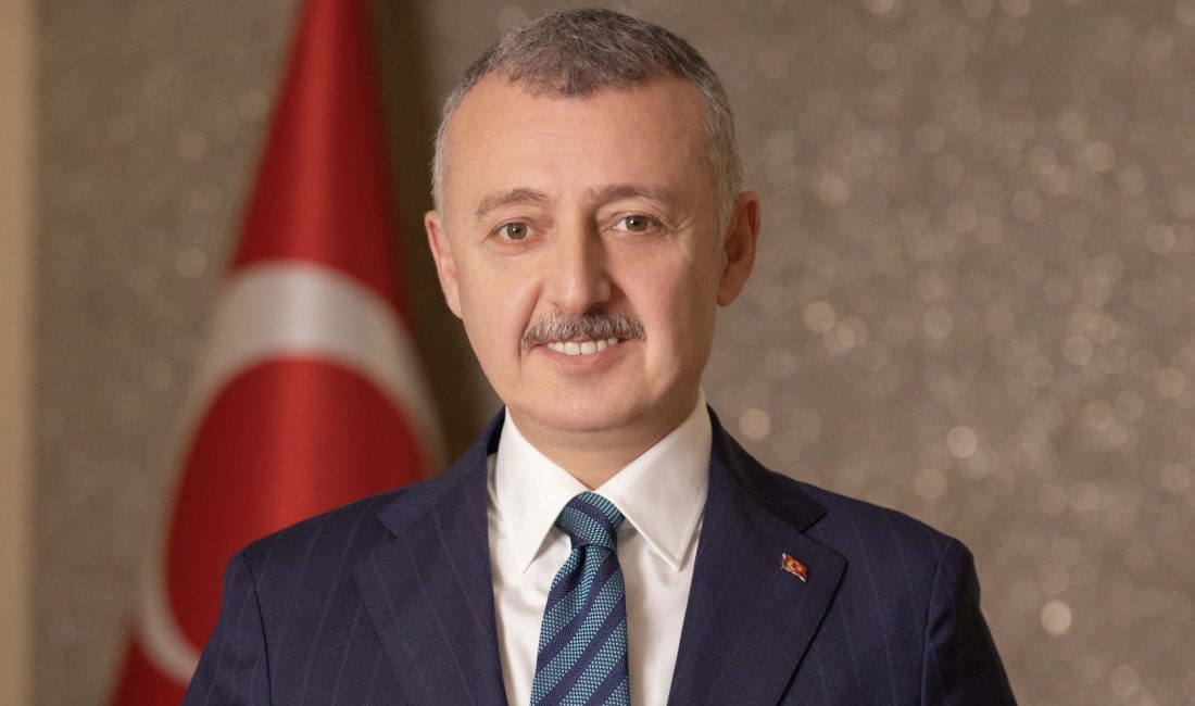 Kocaeli Büyükşehir Belediye Başkanı Tahir Büyükakın, Kurban Bayramı dolayısıyla bir