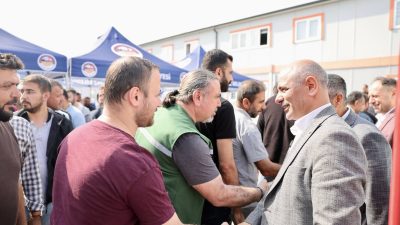Körfez Belediye Başkanı Şener Söğüt, Kurban Bayramı öncesinde Körfez Belediyesi