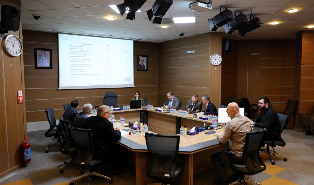 Kocaeli Büyükşehir Belediyesi Encümeni, Mayıs ayının ilk toplantısında toplu taşıma