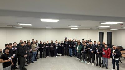 AK Parti İzmit İlçe Başkanlığı tarafından organize edilen eş zamanlı