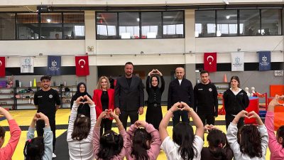 MHP Başiskele KAÇEP Birimi, 3 Mayıs Milliyetçilik Günü kapsamında Çocuk