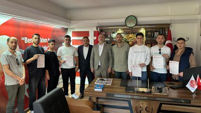 Milliyetçi Hareket Partisi (MHP) İzmit İlçe Başkanı İlker Kazan, çok