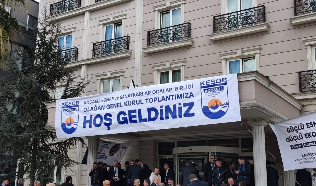 KESOB Olağan Genel Kurulu’nda mevcut Başkan Kadir Durmuş ile Faruk