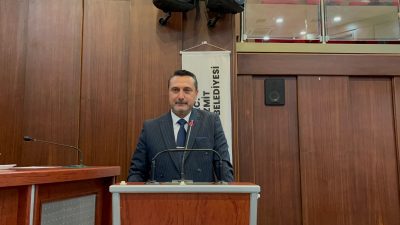 İzmit Belediyesi Mayıs ayı meclis toplantısında konuşan MHP’li Meclis Üyesi