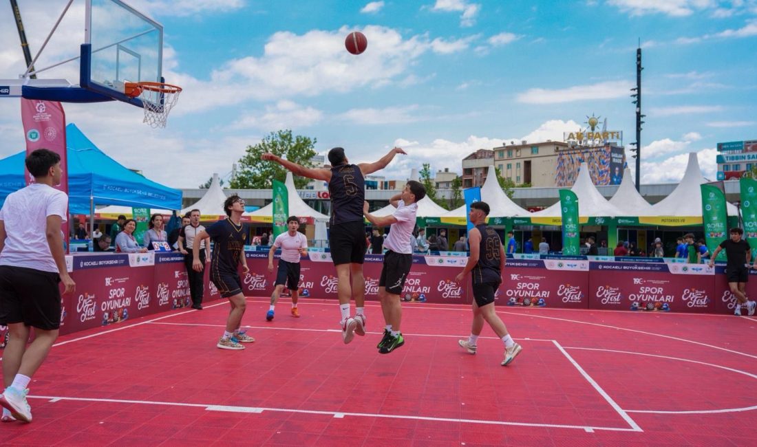 Kocaeli Büyükşehir Belediyesi’nin 19 Mayıs Atatürk’ü Anma, Gençlik ve Spor