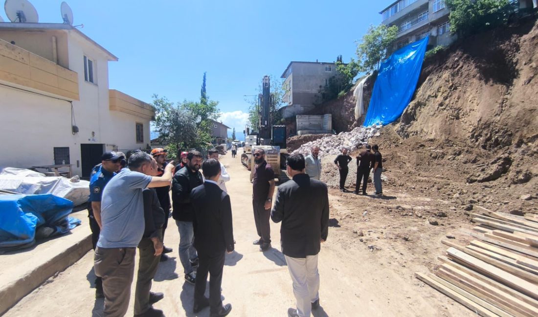 Vali İlhami Aktaş, İzmit İlçesi Topçular Mahallesi’nde yapılan inşaat kazısı