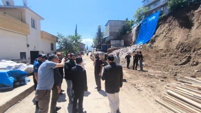 Vali İlhami Aktaş, İzmit İlçesi Topçular Mahallesi’nde yapılan inşaat kazısı