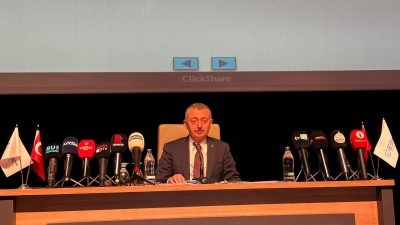 Kocaeli Büyükşehir Belediye Meclisi’nde CHP’li Nazım Gençtürk’ün açıklamalarıyla başlayan “asbestli