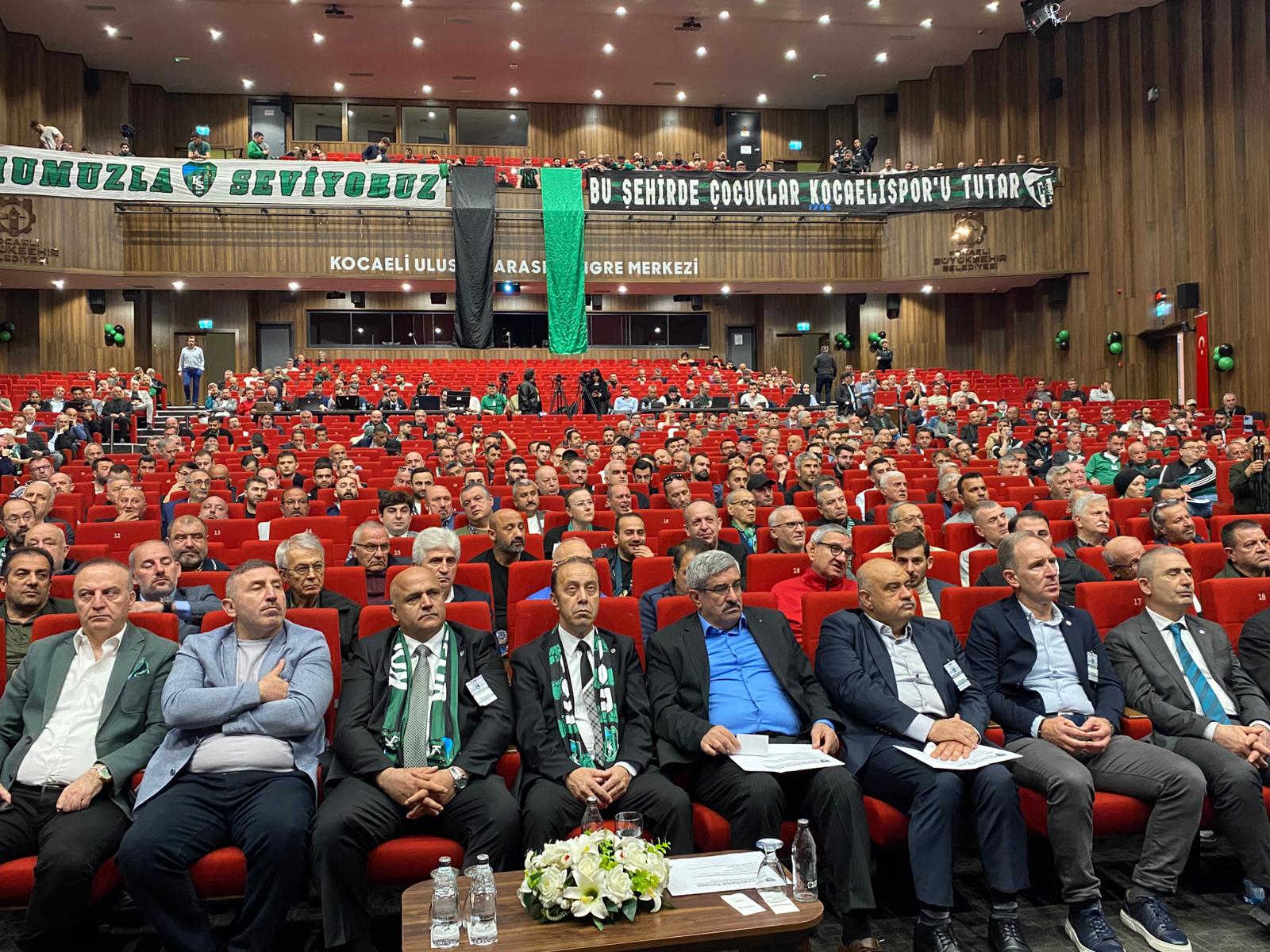 Kocaelispor’da yeni sezon kadro planlaması netleşmeye başladı. Olağan seçimli genel