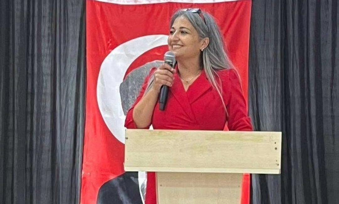 CHP Körfez eski İlçe Başkanı Gülseren Solmaz Altunal, Kemal Kılıçdaroğlu’na