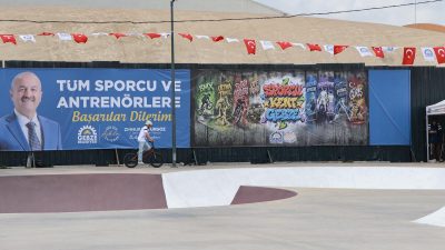 Gebze Belediyesi’nin ev sahipliğinde düzenlenen 2. BMX Park Türkiye Şampiyonası,