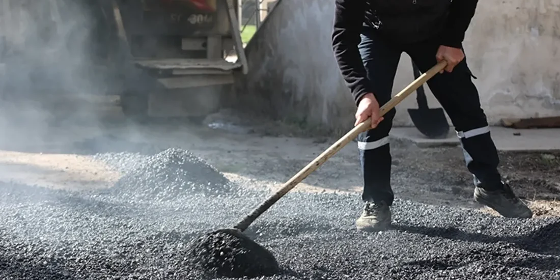 Gebze Belediyesi, ilçe genelindeki asfalt bakım ve yol üstyapı yenileme