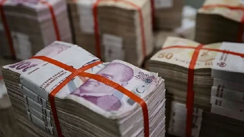 Nisan ayında merkezi yönetim bütçe giderleri 1 trilyon 524,9 milyar