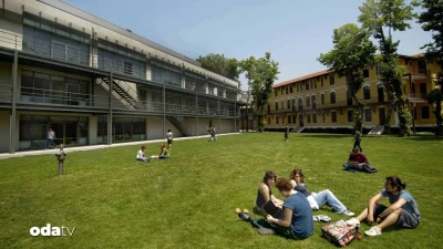 Yükseköğretim Kurulu (YÖK), faaliyet izni kaldırılan İstanbul Bilgi Üniversitesi ile