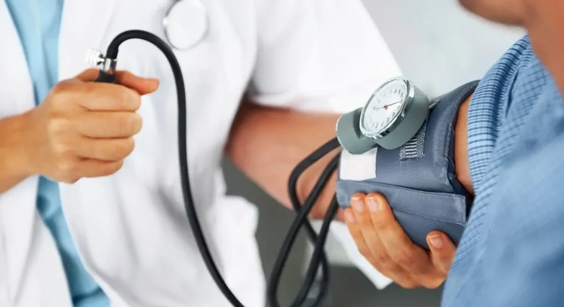 Acıbadem Kayseri Hastanesi Kardiyoloji Uzmanı Prof. Dr. Ergün Seyfeli, hipertansiyonun