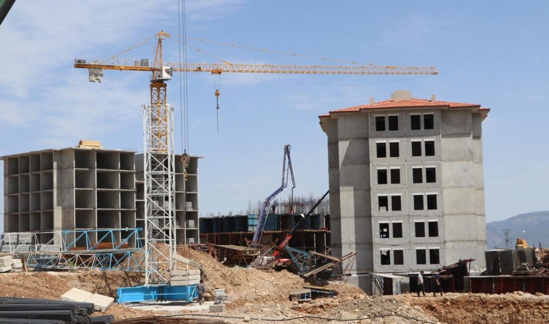 Mart ayında İnşaat üretimi yıllık yüzde 1,2, aylık yüzde 4,5