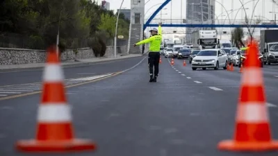 Başiskele Kavşağı Projesi kapsamında sürdürülen köprü imalatı çalışmaları nedeni ile