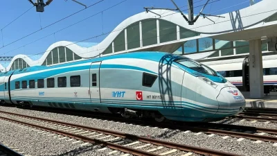 Trenlerde unutulan ve bir yıl boyunca sahipleri tarafından alınmayan yüzlerce