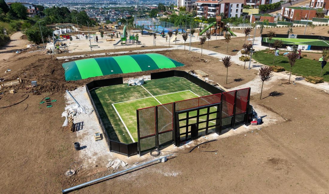 İlçeye yeni bir nefes alanı kazandıracak Yeşilyurt Millet Bahçesi’nde ekipler,