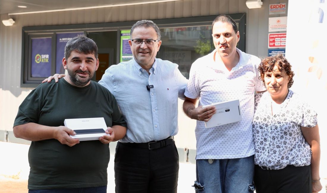 Geri dönüştürülebilir atıkları Atığın Sıfır Noktası merkezlerine teslim ederek puan