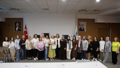 Kartepe Belediyesi, personeline yönelik “Stres Yönetimi ve Psikolojik Dayanıklılık” semineri