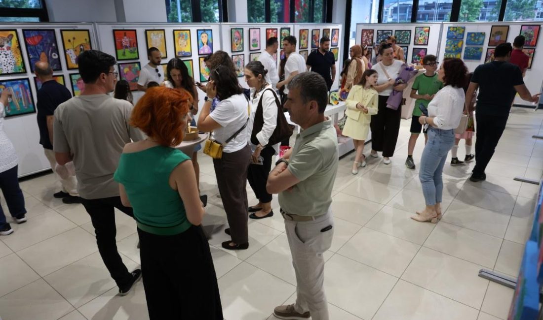 Kartepe Belediyesi, Haziran ayında öğrencilerin hazırladığı iki farklı sanat etkinliğine