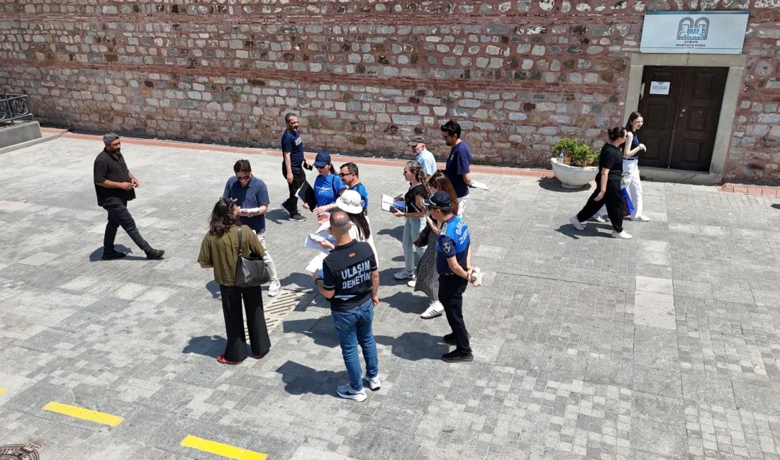 Kocaeli Büyükşehir Belediyesi öncülüğünde Gebze’de düzenlenen DUT-CitySync çalıştayında vatandaşlar ve
