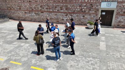 Kocaeli Büyükşehir Belediyesi öncülüğünde Gebze’de düzenlenen DUT-CitySync çalıştayında vatandaşlar ve