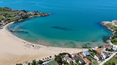 Kocaeli Büyükşehir Belediyesi tarafından geliştirilen “Plaj Bilgi Sistemi” ile Kandıra’daki