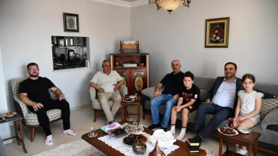 Başiskele Belediye Başkanı M. Yasin Özlü, hac ibadetini tamamlayarak yurda