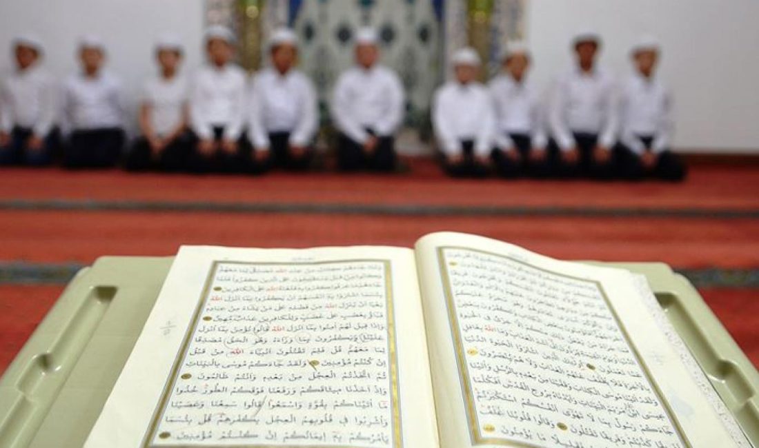 Diyanet İşleri Başkanlığı tarafından düzenlenen 2026 Yaz Kur'an Kursları için