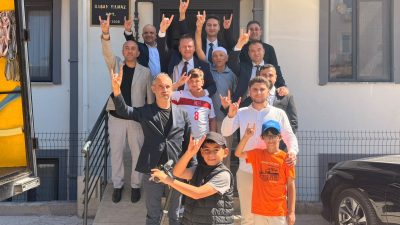 MHP Kocaeli İl Başkanı Enes Emengen ve beraberindeki heyet, hac