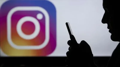 Instagram, kullanıcıların profil sayfalarındaki gönderileri istedikleri sıraya göre düzenleyebilmelerine imkan
