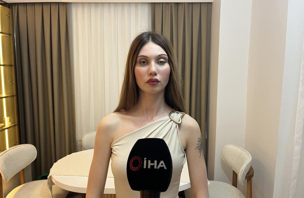 İstanbul'un Zeytinburnu ilçesinde düğün hazırlıkları yapan kadın, kendisini doktor olarak
