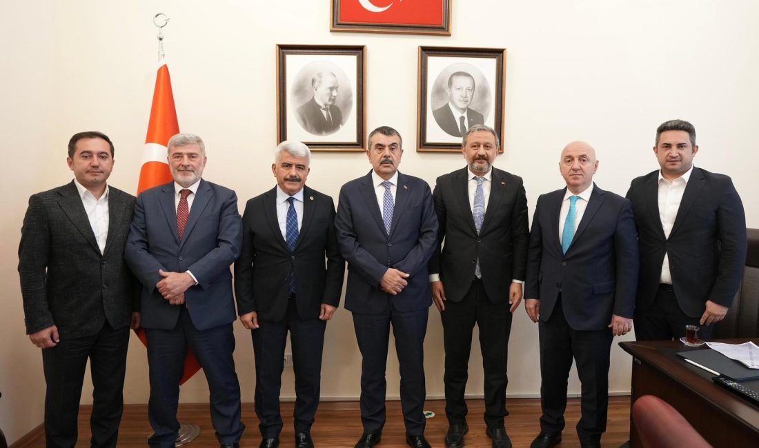 Darıca Belediye Başkanı Muzaffer Bıyık, Ankara'da Milli Eğitim Bakanı Yusuf