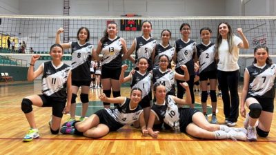 Kocaeli Midi Gelişim Voleybol Ligi Derince Grubu'nda Körfez Gençlerbirliği şampiyonluğa