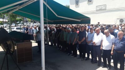 Kocaeli'nin Derince ilçesinde 12 yaşındaki SMA hastası çocuğunun bağlı olduğu