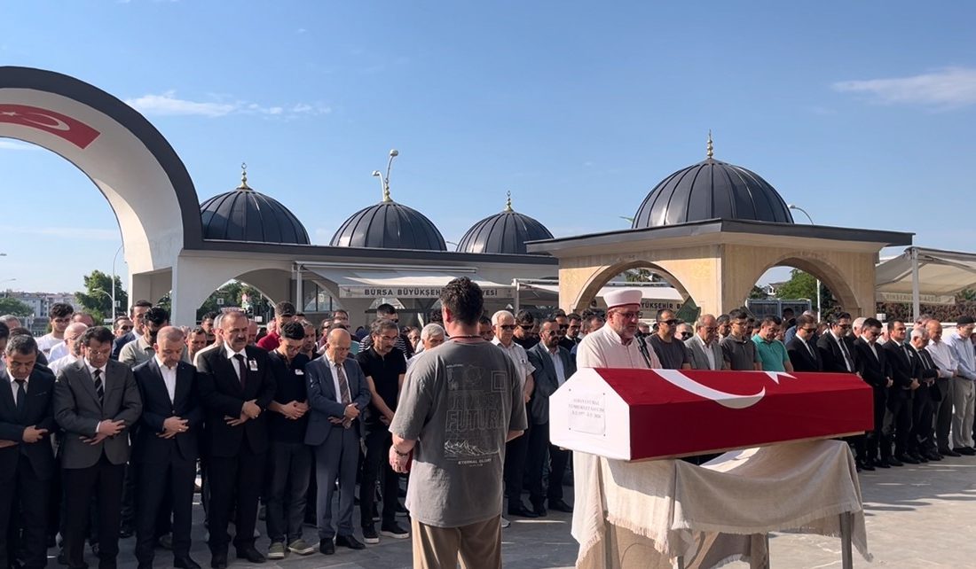 Kocaeli’nin Gebze ilçesinde duruşma sırasında geçirdiği kalp krizi sonucu hayatını