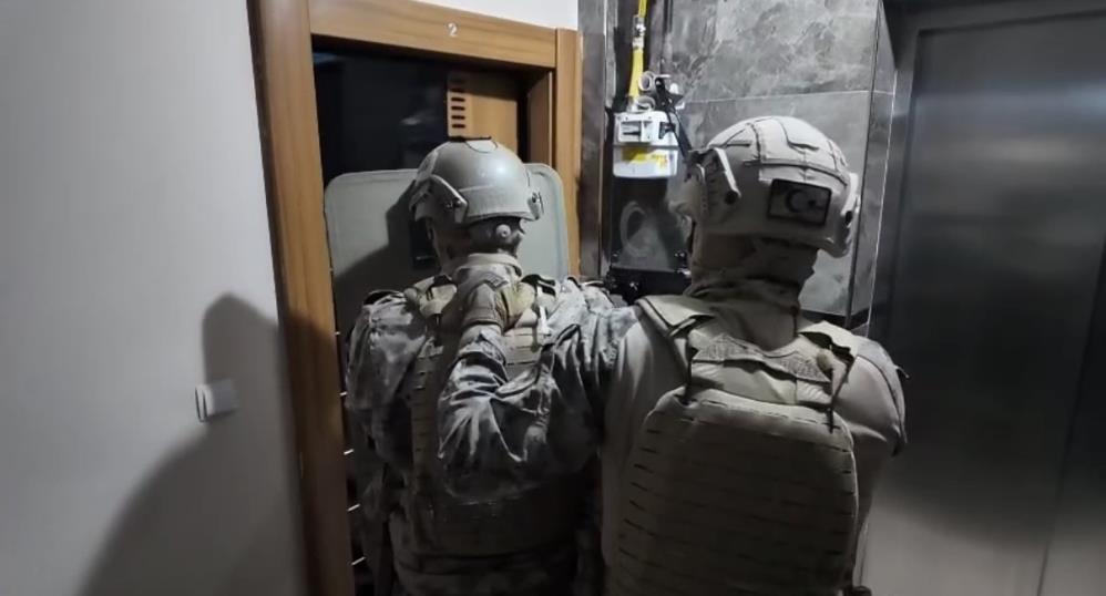Kocaeli merkezli 4 ilde insan ticareti yapmak ve fuhşa teşvik