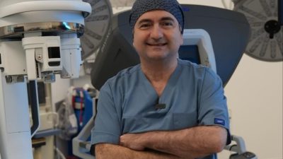 Üroloji Uzmanı Prof. Dr. Volkan Tuğcu, ''Da Vinci Single Port