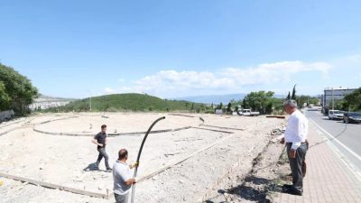 Dilovası'nda 2 dönümlük park ve mesire alanında yenileme çalışması başlatıldı.