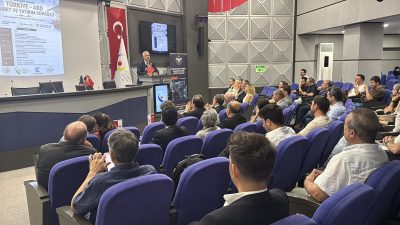 Kocaeli'nin Gebze ilçesinde düzenlenen programda, KOBİ'lerin 3,7 trilyon dolarlık dev