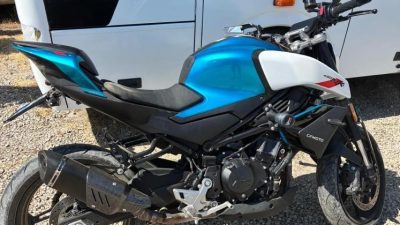 Kocaeli'nin Gölcük ilçesinde uygulama noktasında "dur" ihtarına uymayan motosiklet sürücüsünün
