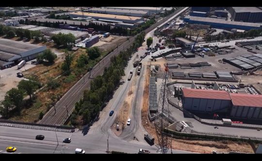 Darıca Dutluk Sokak’taki üstyapı yenileme çalışmalarını inceleyen Kocaeli Büyükşehir Belediye