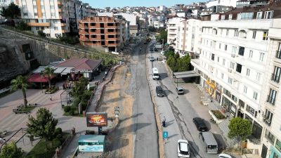 İlçe merkezlerindeki ana akslarda önemli alt ve üst yapı çalışmaları
