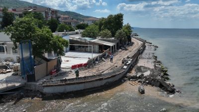 Kocaeli sahilleri, Büyükşehir Belediyesi tarafından modernleştirilirken; Değirmendere’deki çalışmalarda sona gelindi.