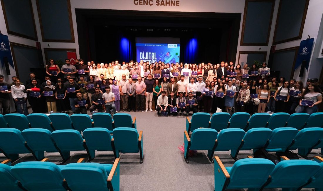 Kocaeli Büyükşehir Belediyesi ve Kocaeli Üniversitesi Sürekli Eğitim Merkezi işbirliğiyle