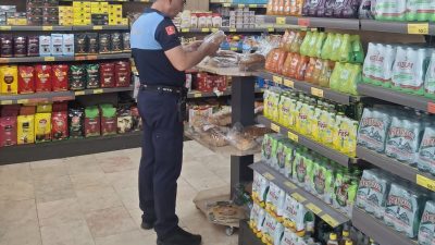 Dilovası Belediyesi Zabıta Müdürlüğü ekipleri, vatandaşların güvenli, sağlıklı ve huzurlu